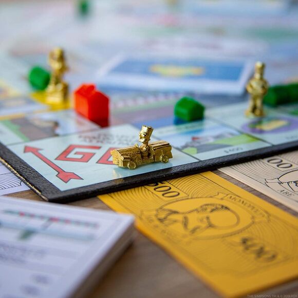 NWT USAopoly Monopoly The Simpsons Board Game |Classic Themed Edition - Picture 5 of 7